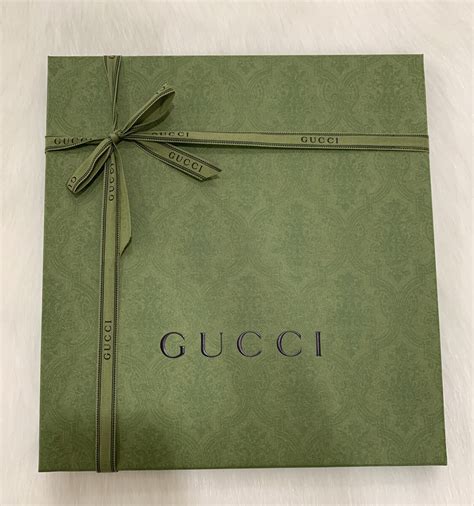 gucci scatola verde|GUCCI scatola borsa verde confezione lusso con carta velina .